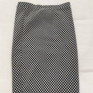 Bar III Black & White Pencil Skirt